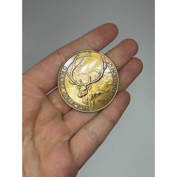 Vintage North American Hunting Club Elk Brass Medallion Coin 1.5" Collectible - Picture 2 of 5